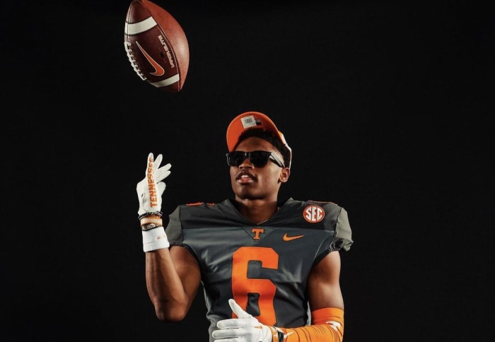 2024 4-star WR Braylon Staley during his official visit to Tennessee. (Photo courtesy of Braylon Staley)